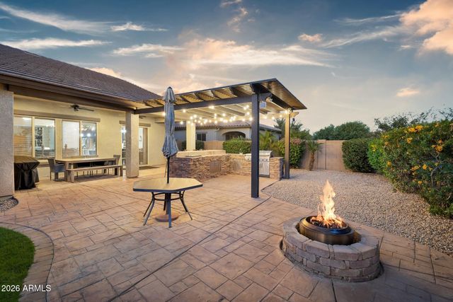 19781 E WALNUT Road, Queen Creek, AZ 85142