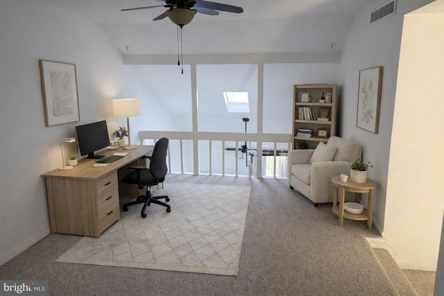 11 S TURNBERRY DR, Dover, DE 19904