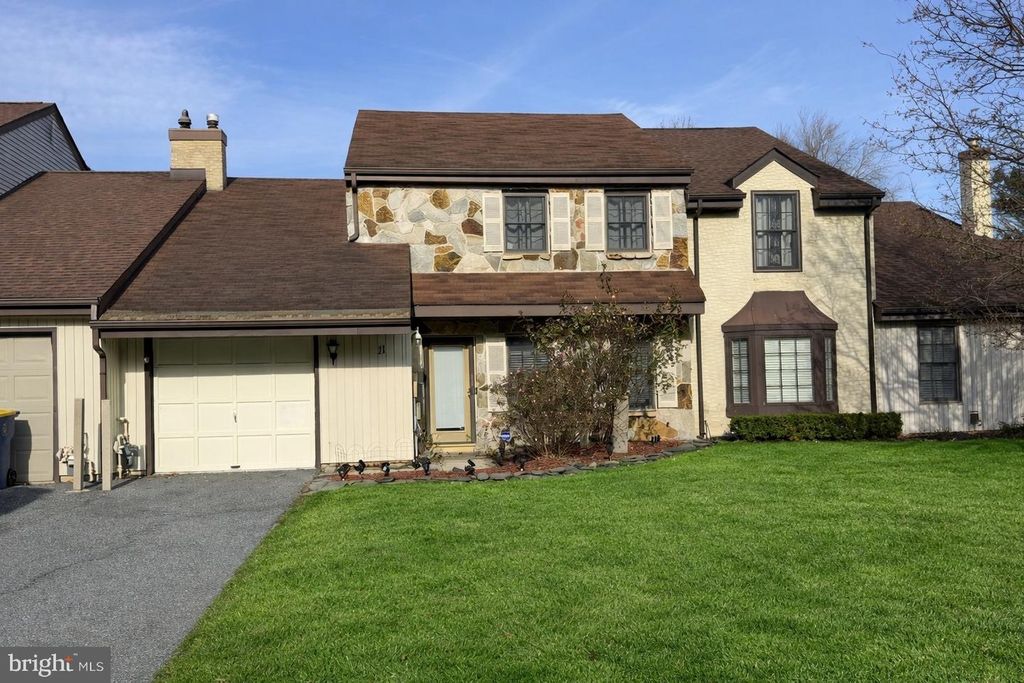11 S TURNBERRY DR, Dover, DE 19904