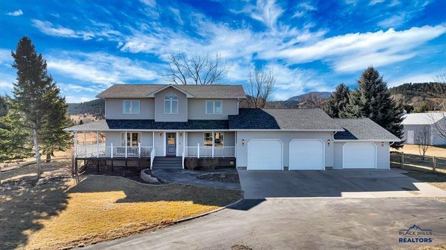 3035 MEADOW LN, Spearfish, SD 57783