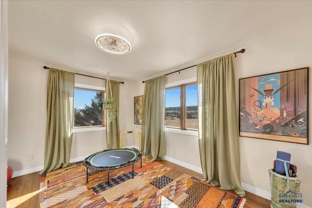 3035 MEADOW LN, Spearfish, SD 57783