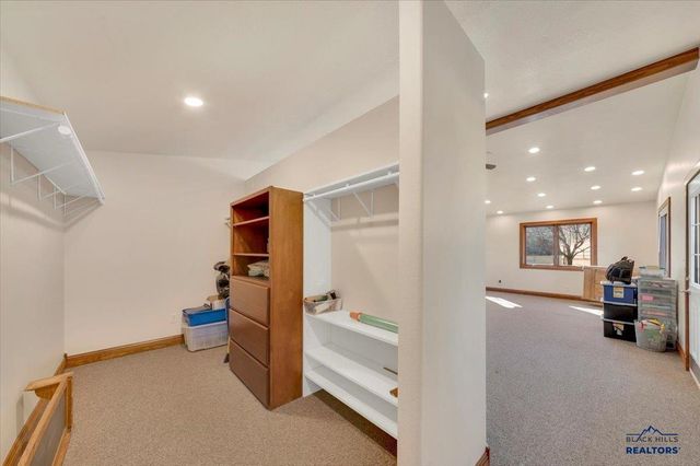 3035 MEADOW LN, Spearfish, SD 57783