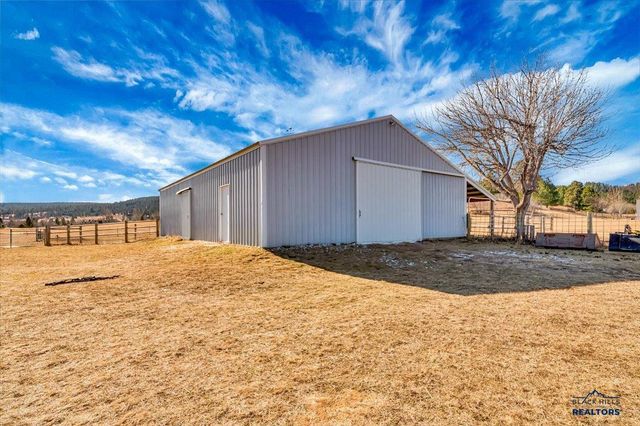 3035 MEADOW LN, Spearfish, SD 57783