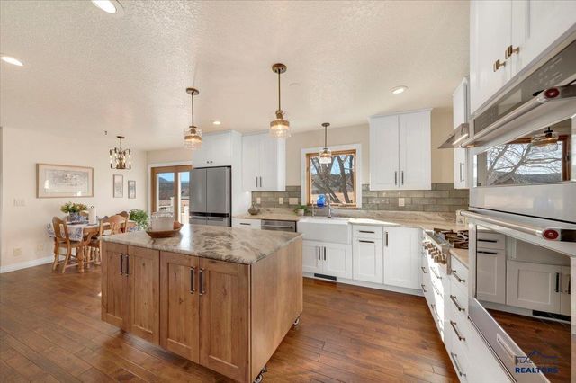 3035 MEADOW LN, Spearfish, SD 57783