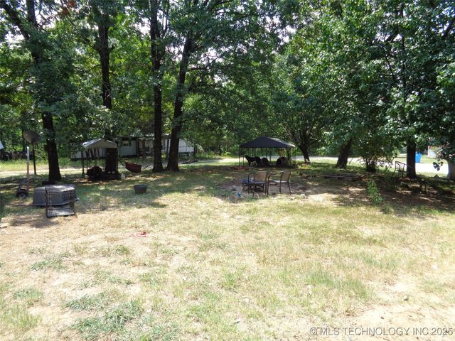 416618 E 1214 Road, Eufaula, OK 74432