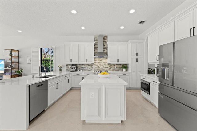 9588 Equus Circle, Boynton Beach, FL 33472