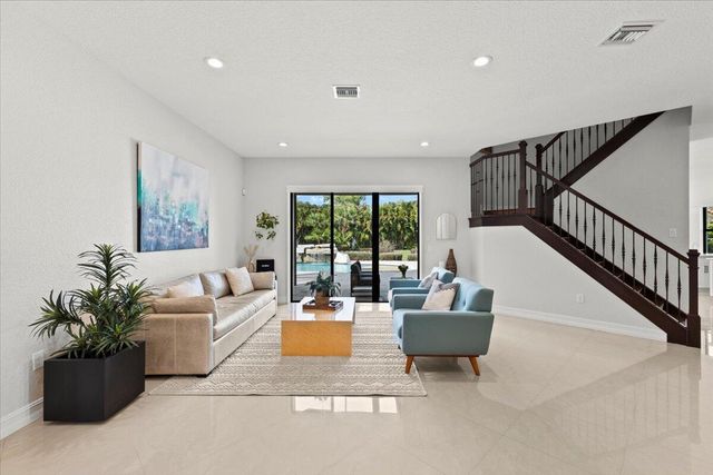 9588 Equus Circle, Boynton Beach, FL 33472