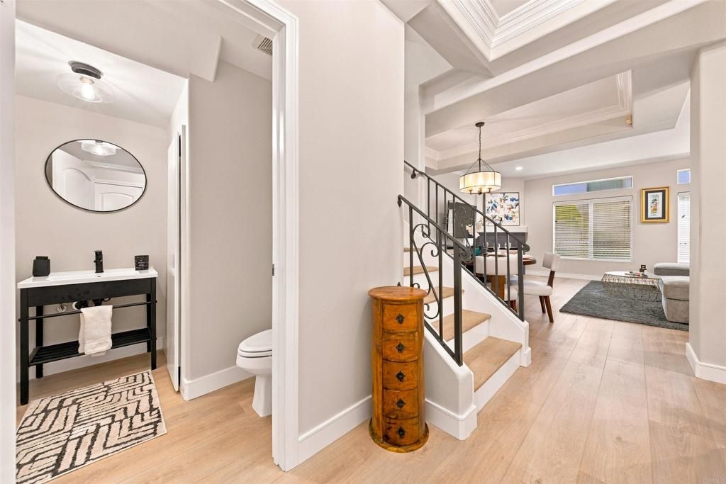 14819 Magnolia Boulevard 7, Sherman Oaks, CA 91403 — photo 3