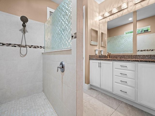 2618 MEAD AVENUE, St Cloud, FL 34771