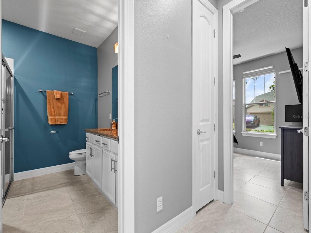 Image 25 of property listing at 2618 MEAD AVENUE, St Cloud, FL 34771