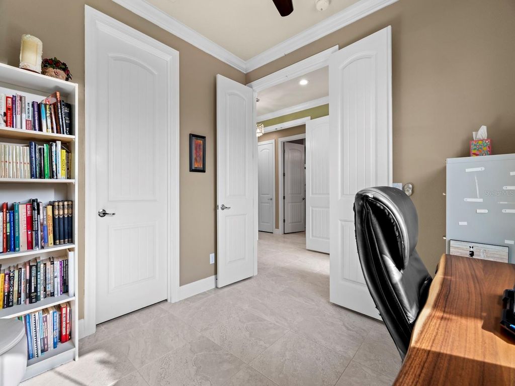 Image 30 of property listing at 2618 MEAD AVENUE, St Cloud, FL 34771