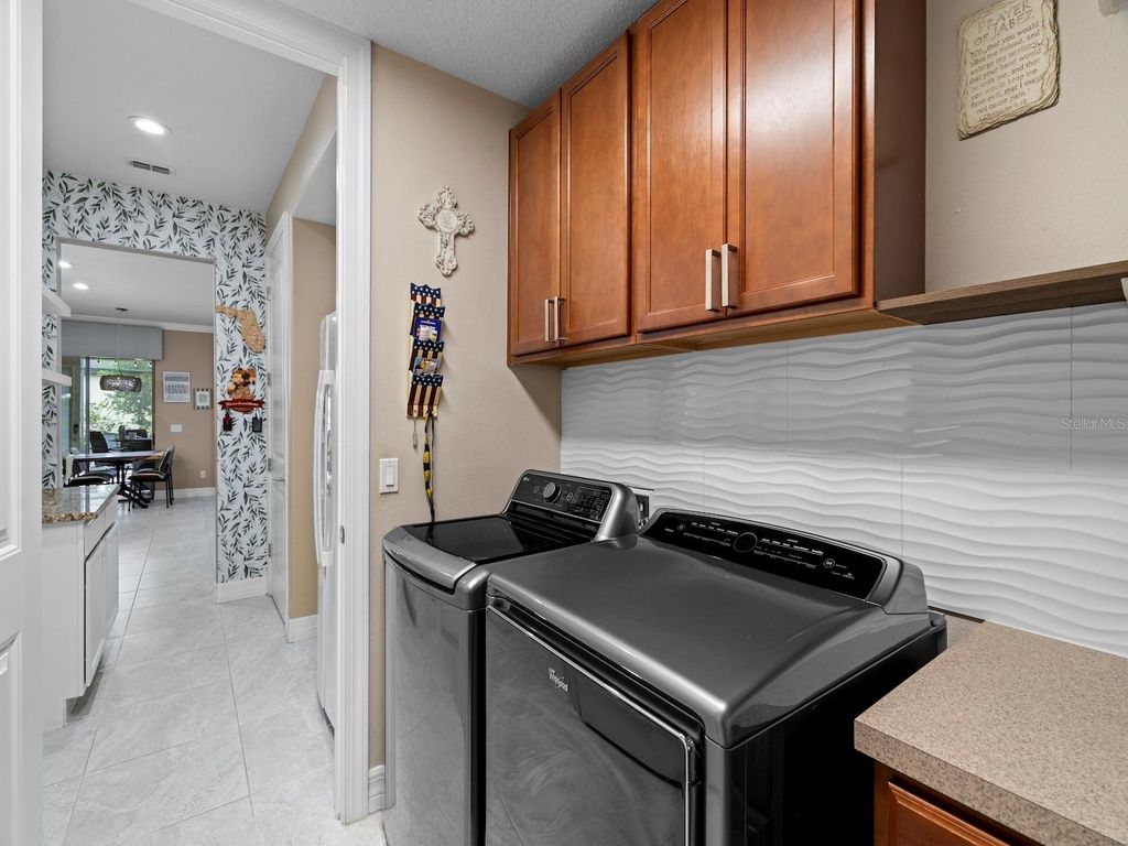 Image 43 of property listing at 2618 MEAD AVENUE, St Cloud, FL 34771