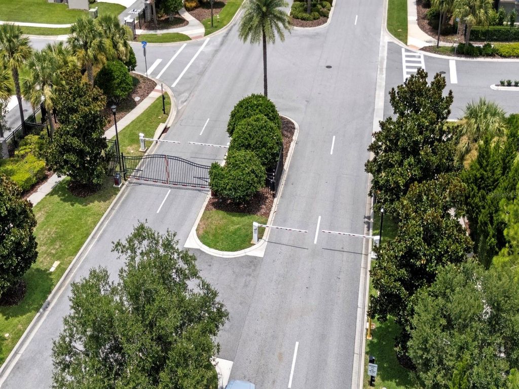 Image 52 of property listing at 2618 MEAD AVENUE, St Cloud, FL 34771