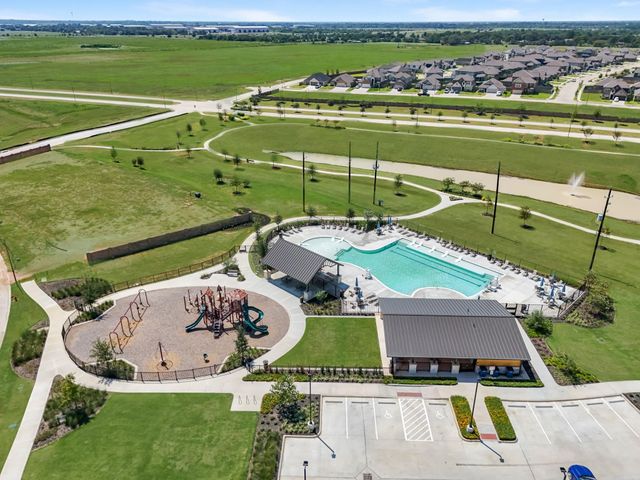 60 Shining Pointe Drive, Waller, TX 77484