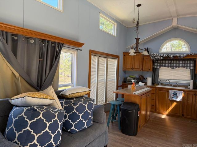 150 trout Lane, Higden, AR 72067