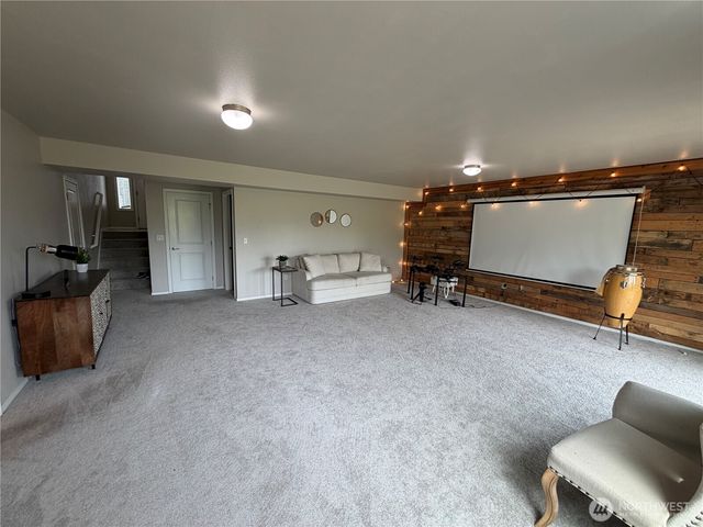 14406 145th Street E, Orting, WA 98360