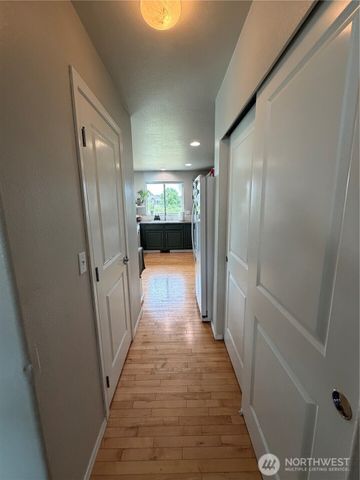 14406 145th Street E, Orting, WA 98360