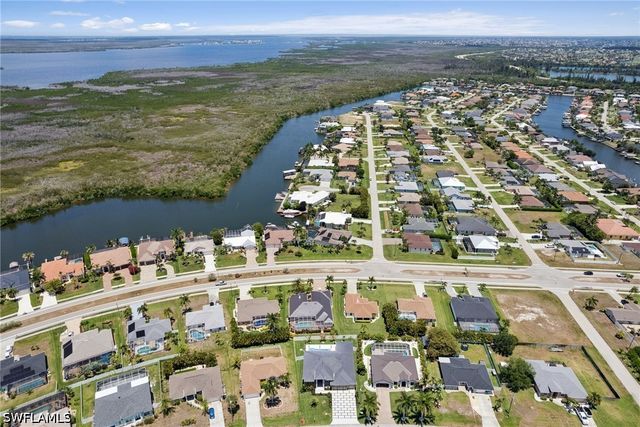 2931 SW 30th ST, Cape Coral, FL 33914