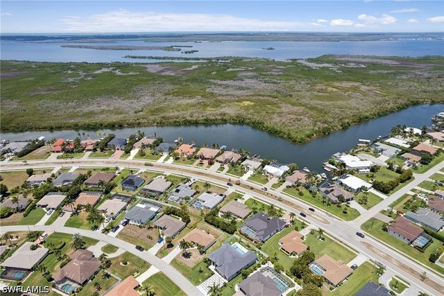 2931 SW 30th ST, Cape Coral, FL 33914
