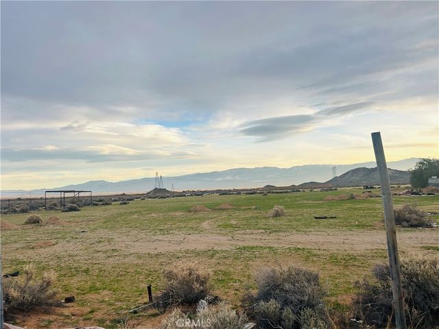 33321 Desert, Lucerne Valley, CA 92356