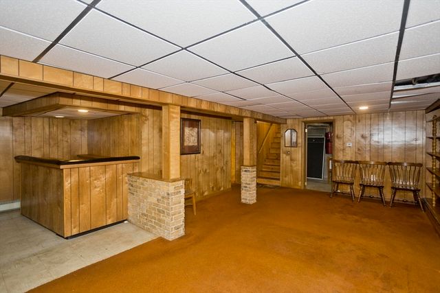 119 Oakridge St., Chicopee, MA 01020