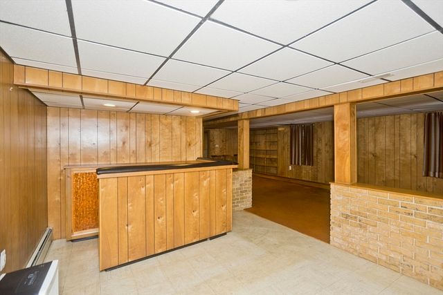 119 Oakridge St., Chicopee, MA 01020