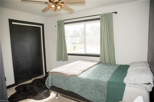 7 Lake Forest CT, Portsmouth, VA 23701