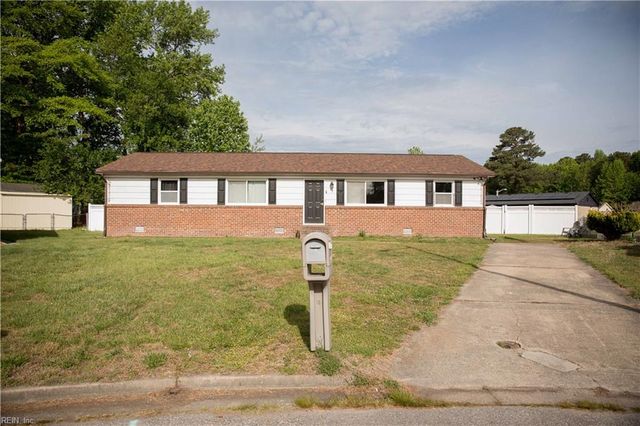7 Lake Forest CT, Portsmouth, VA 23701
