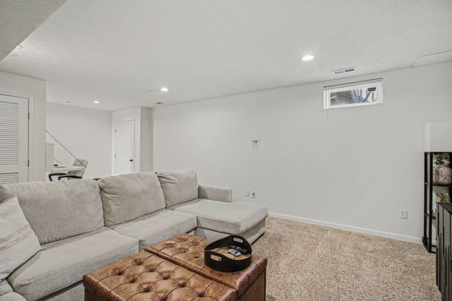 126 Brushwood Drive, Fort Thomas, KY 41075