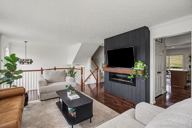 126 Brushwood Drive, Fort Thomas, KY 41075