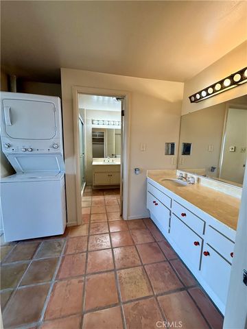 3927 Paseo de las Tortugas, Torrance, CA 90505