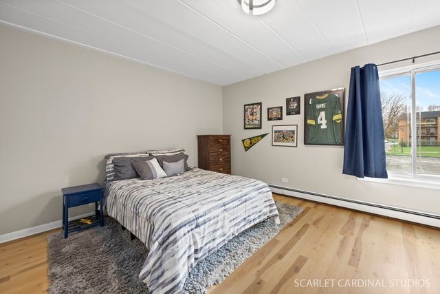 1056 N Mill Street 201, Naperville, IL 60563