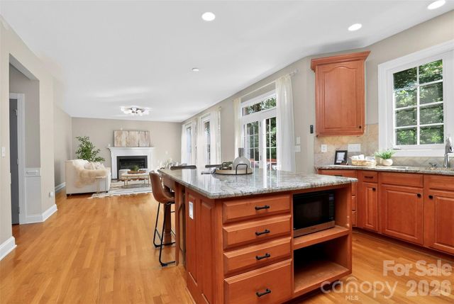 2307 Keara Way, Charlotte, NC 28270