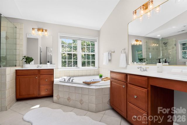 2307 Keara Way, Charlotte, NC 28270