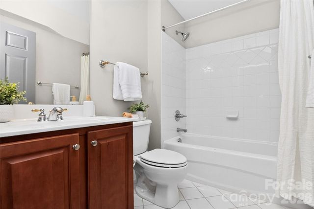 2307 Keara Way, Charlotte, NC 28270