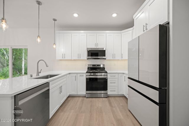 9413 W Palermo Circle, Wasilla, AK 99623