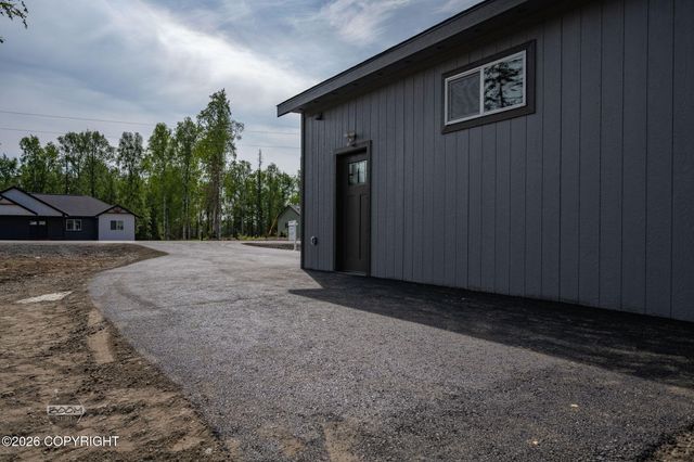 9413 W Palermo Circle, Wasilla, AK 99623