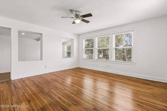 5049 ATTLEBORO Street, Jacksonville, FL 32205