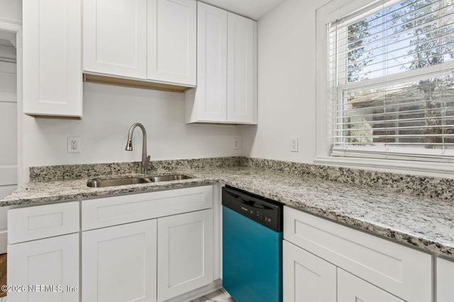 5049 ATTLEBORO Street, Jacksonville, FL 32205