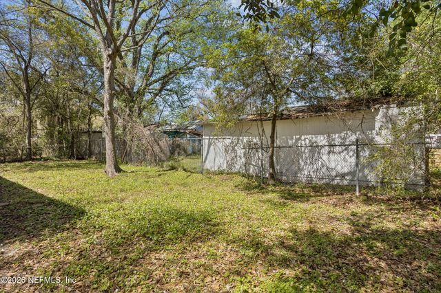 5049 ATTLEBORO Street, Jacksonville, FL 32205