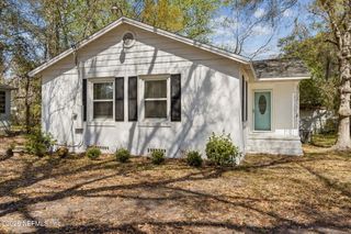 5049 ATTLEBORO Street, Jacksonville, FL 32205