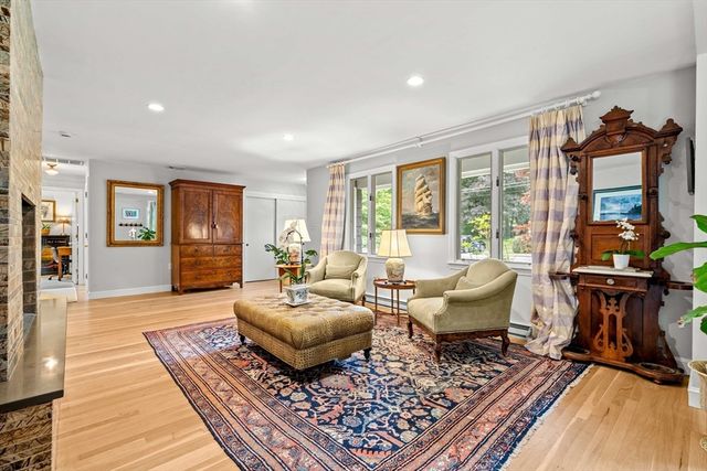 50 Holt Rd, Andover, MA 01810