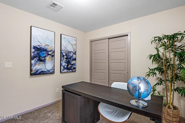 13817 Margaret Ponce Avenue, Horizon City, TX 79928