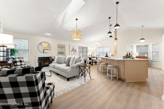 2157 HEATH GREEN Place N, Jacksonville, FL 32246