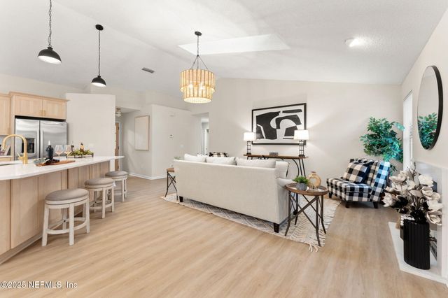 2157 HEATH GREEN Place N, Jacksonville, FL 32246