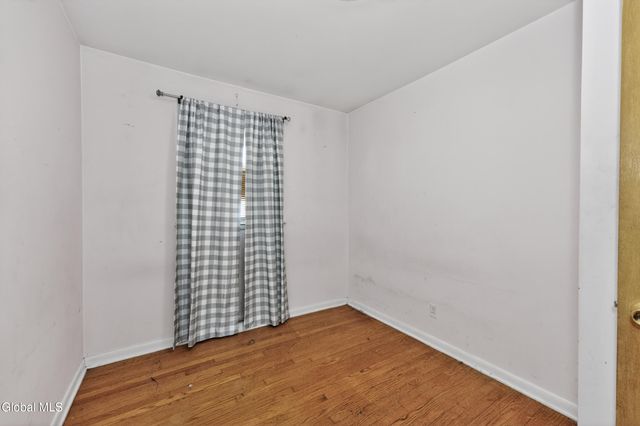 19 Pleasantview Avenue, Albany, NY 12203