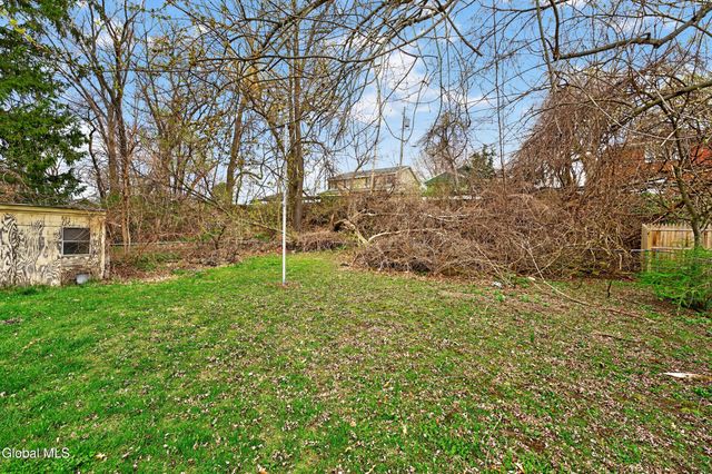 19 Pleasantview Avenue, Albany, NY 12203
