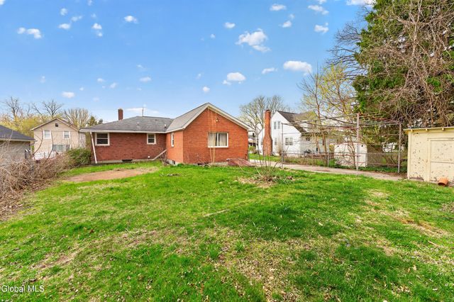 19 Pleasantview Avenue, Albany, NY 12203