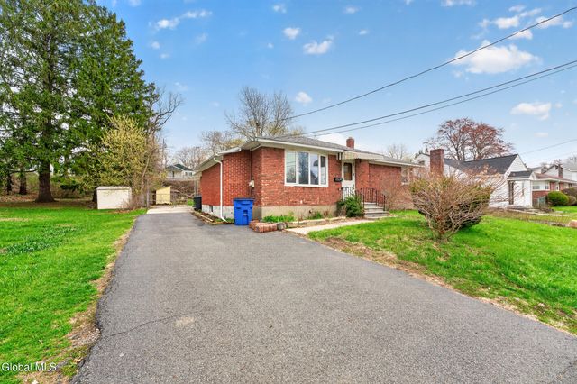 19 Pleasantview Avenue, Albany, NY 12203