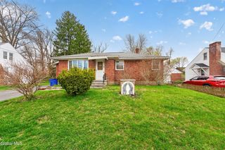 19 Pleasantview Avenue, Albany, NY 12203